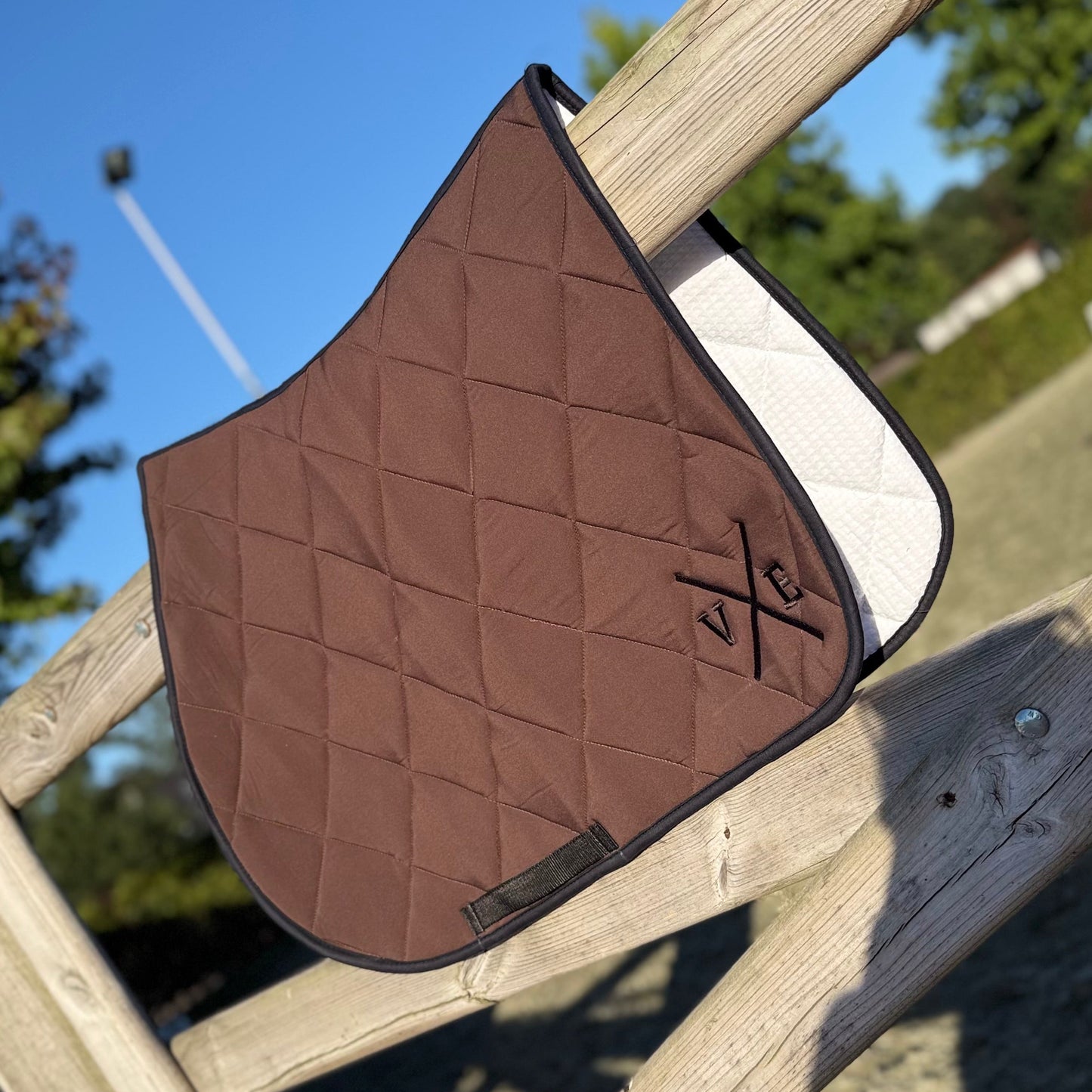 Signature Spring Dekje | Brown