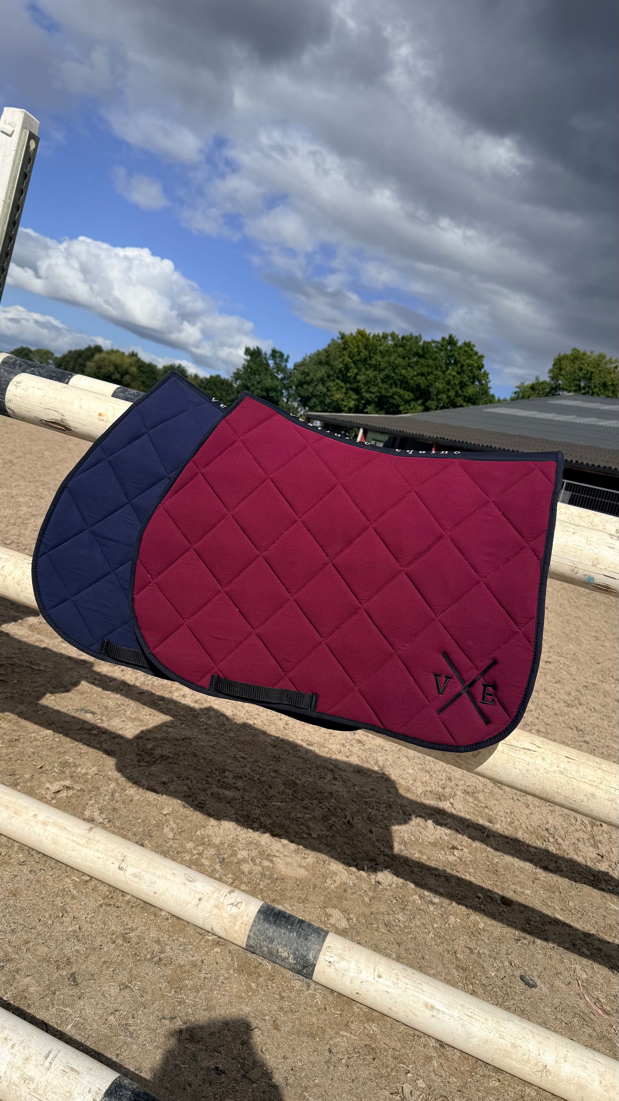 VE Dekje Springen Bordeaux