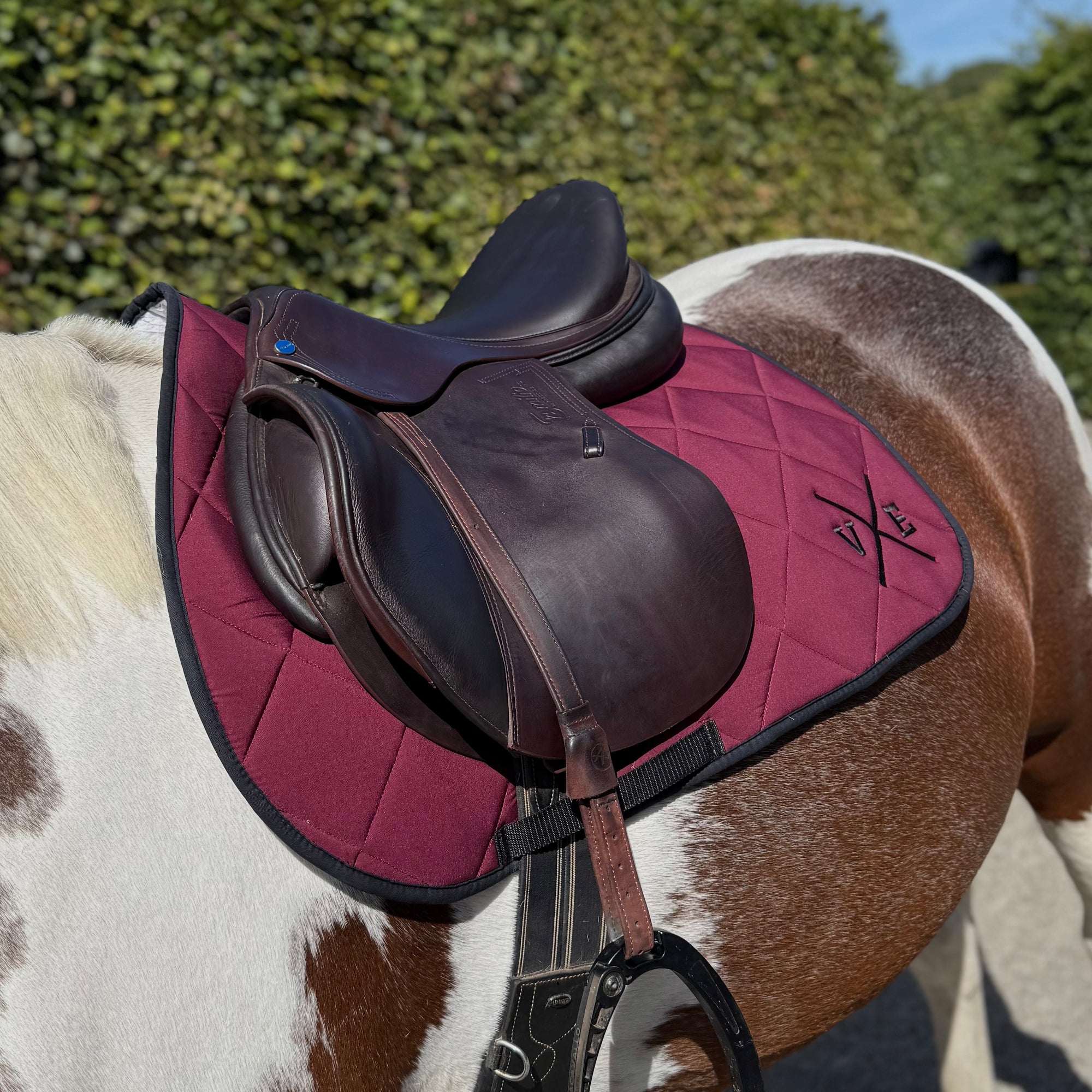 VE Dekje Springen Bordeaux